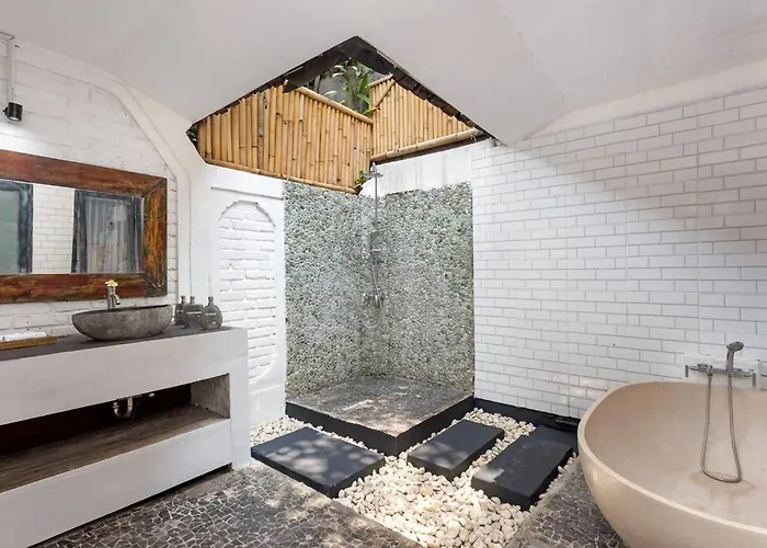 Вилла Julietta, 4 Bedroom In The Heart Of